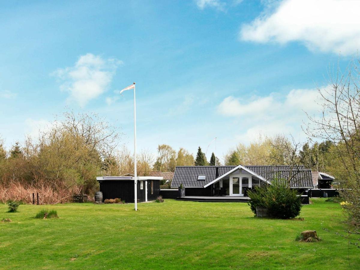 6 Person Holiday Home In Ansager エクステリア 写真